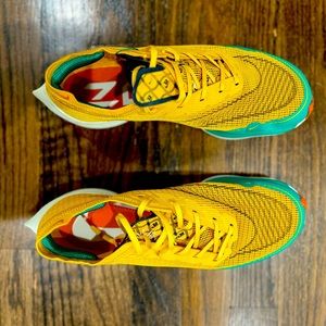 NWT Nike Vaporfly 2
Road Racing Shoes
